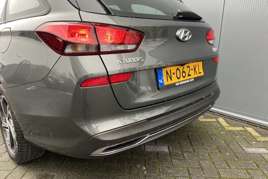 Hyundai i30 Wagon 1.0 TGD-i 120pk MHEV Comfort Smart | Camera | Climate | Keyless | NL. Auto | Full Led | Navigatie | 16" Lichtmetaal | Park