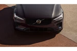 Volvo V60 T6 Recharge Long Range Ultimate Dark VOORRAAD | | Adaptive Cruise | Panoramadak | HUD | 360° Camera | Gelamineerd/Getint Glas |