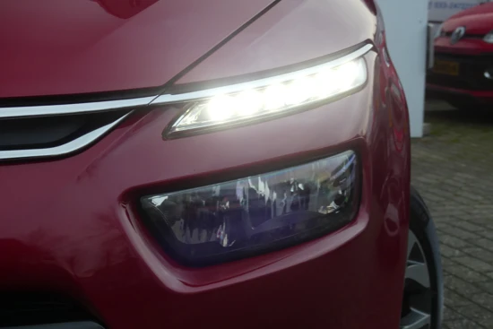 Citroën C4 Picasso 1.6 165PK Exclusive | TREKHAAK | STOELVERWARMING | NAVI | KEYLESS ENTRY/START |