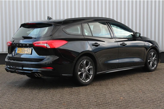 Ford Focus Wagon 1.0 125PK ST-Line | Trekhaak! | Keyless Entry | Navigatie | Parkeersensoren V+A | CruiseControl | Clima |