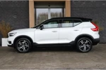 Volvo XC40 T5 AWD R-Design Intro Edition | Camera | Adaptieve Cruise Control | Standkachel met Volvo On Call App | Pilot Assist | Stoelverw