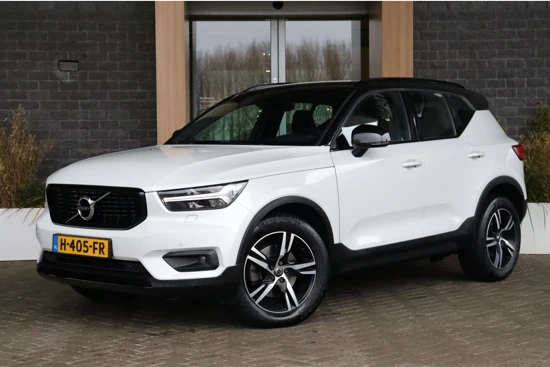 Volvo XC40 T5 AWD R-Design Intro Edition | Camera | Adaptieve Cruise Control | Standkachel met Volvo On Call App | Pilot Assist | Stoelverw