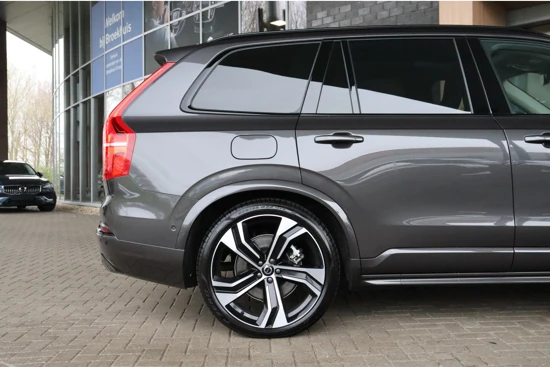 Volvo XC90 T8 AWD Recharge Ultimate Dark Long Range | Full Option | Luchtvering | Bowers & Wilkins | Trekhaak | 360° Camera | Head-Up Displ