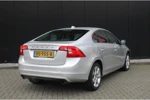 Volvo S60 T3 Geartronic Summum | Dealer o.h. | Parkeerverwarming | Camera | Leder | Stoelverwarming