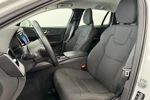 Volvo V60 T6 Recharge AWD Business Pro | Cruise adaptief | BLIS | Parkeerverwarming | Alarm | Carplay | Keyless | Trekhaak |