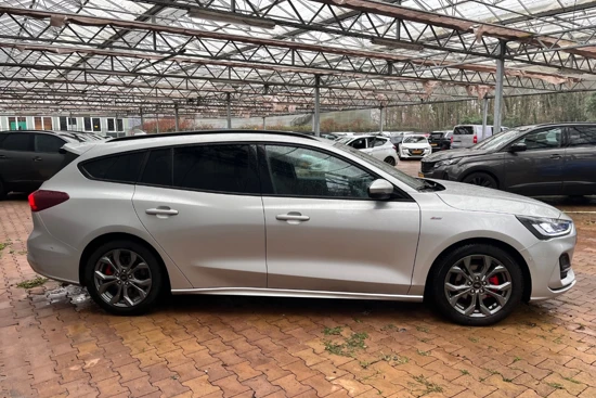 Ford Focus Wagon 1.0EB HYBRID ST-LINE STYLE | VOL! | WINTERPACK | CAMERA | APPLE CARPLAY/ANDROID AUTO | PARK SENSOR RONDOM | DEALER OH! |