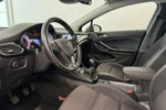 Opel Astra Sports Tourer 1.4 Innovation | Camera | AGR stoelen | Navigatie | Climate | Dodehoekdetectie | Getint glas | PDC voor+achter|