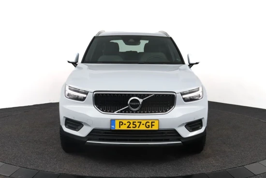 Volvo XC40 1.5 T2 Aut-8 Momentum Business