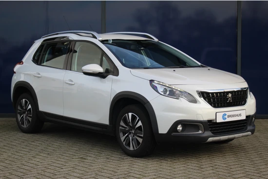 Peugeot 2008 1.2 82PK Allure | Airco | Cruise | 17" Lichtmetaal | DAB | Apple/Android Carplay | Leder/Stof