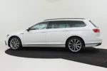 Volkswagen Passat Variant 1.4 TSI PHEV GTE Business 218pk | Adaptief cruise control | Navigatie | App connect | Privacy glass | DAB radio | Led ko