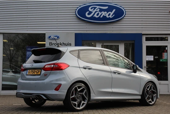 Ford Fiesta 1.5EB ST-3 200PK | NL-AUTO! | PERFORMANCE PACK | DEALER OH! | WINTERPACK | B&O | CAMERA | NAVI | CLIMA | CRUISE | LEDER / ALCANT