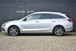 Hyundai i30 Wagon 1.5 T-GDi MHEV Premium 160pk | Trekhaak | All-Seasons | Vol-Leder | Elektr. Stoelen | Stoel/Stuurverwarming | Dodehoek-Det