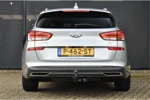 Hyundai i30 Wagon 1.5 T-GDi MHEV Premium 160pk | Trekhaak | Vol-Leder | Elektr. Stoelen | Stoel/Stuurverwarming | Dodehoek-Detectie | Climat