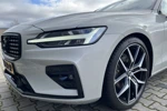 Volvo S60 B4 R-Design | Polestar | Privacy Glass | Stoelverwarming | CarPlay/Android Auto