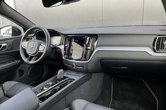 Volvo S60 B4 R-Design | Polestar | Privacy Glass | Stoelverwarming | CarPlay/Android Auto