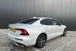 Volvo S60 B4 R-Design | Polestar | Privacy Glass | Stoelverwarming | CarPlay/Android Auto