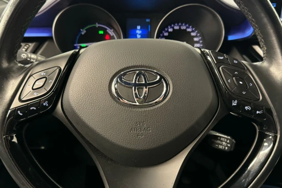 Toyota C-HR 1.8 Hybrid Bi-Tone