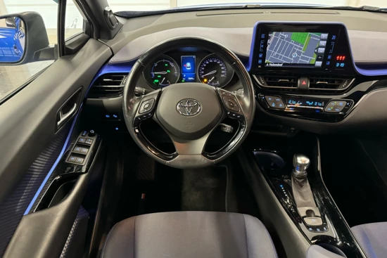 Toyota C-HR 1.8 Hybrid Bi-Tone