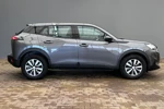 Peugeot 2008 Active 1.2 PureTech 100PK Donkere hemelbekleding | DAB+ | Parkeersensoren achter | Apple Carplay / Android Auto |