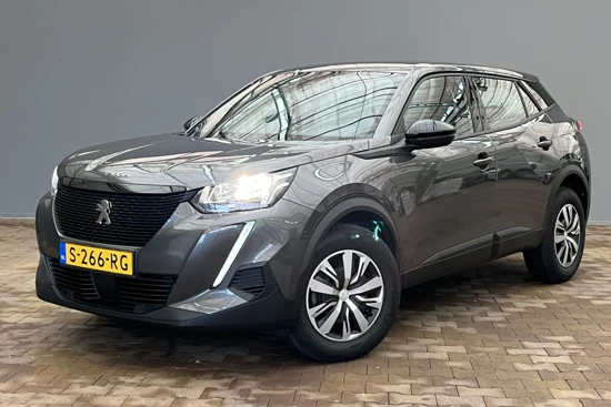 Peugeot 2008 Active 1.2 PureTech 100PK Donkere hemelbekleding | DAB+ | Parkeersensoren achter | Apple Carplay / Android Auto |