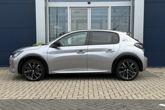 Peugeot e-208 EV GT 50 kWh | €2.000 SEPP | Navi | Carplay | Stoelverwarming | Keyless | Camera