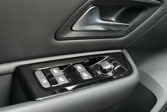Citroën C5 X 1.2 PureTech Business Plus | Navigatie | Camera | Stoelverwarming/Memory | ACC