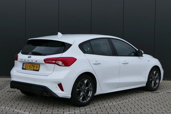 Ford Focus 1.0 EcoBoost ST Line | B&O | Trekhaak | Adaptive Cruise | Keyless | Winterpack | Climate Control