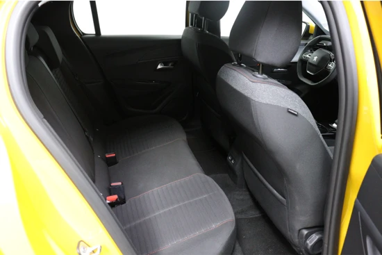 Peugeot e-208 EV Active Pack 50 kWh 135PK | Parkeersensoren | Apple/Android Carplay | Clima | LED | Bluetooth |