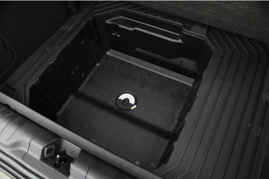 Ford Puma 1.0 EcoBoost Hybrid Titanium | Uit Voorraad leverbaar! | Automaat |