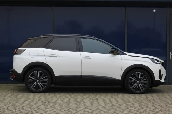 Peugeot 3008 1.6 HYbrid 225PK GT | Black Pack | Adaptieve Cruise | Elek.stoel | Massage | Elek. Achterklep | Navi