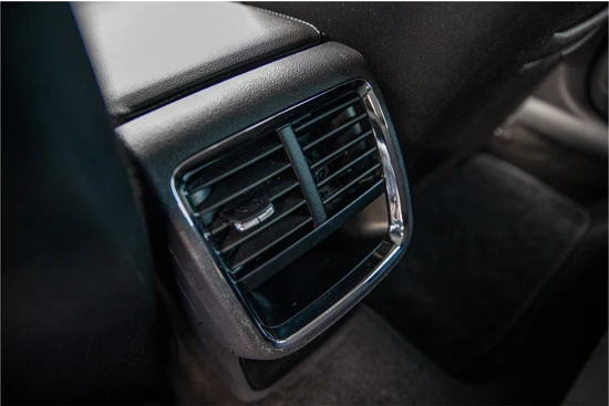 Škoda Octavia Combi Business Edition Plus 1.4 204 pk PHEV | Carplay | Navigatie | Stoelverwarming