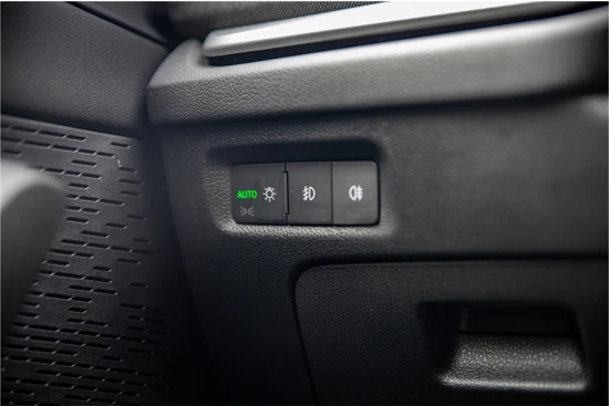 Škoda Octavia Combi 1.4 TSI iV PHEV Business Edition Plus | Elektr. bestuurderstoel | Navigatie | Carplay