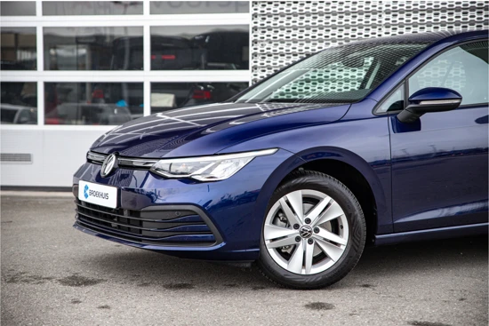 Volkswagen Golf 1.0 TSI Life | Navigatie | Carplay | Cruise control Adaptive | Parkeersensoren