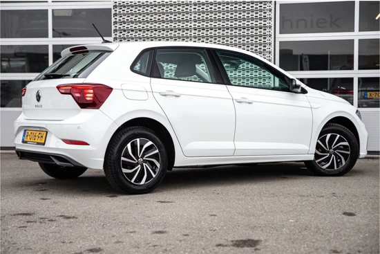 Volkswagen Polo 1.0 TSI 95 pk Life | Cruise Adaptive | Carplay | Parkeersensoren | Airco