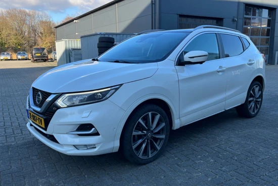 Nissan QASHQAI 1.3 DIG-T Aut. Tekna + 360 camera | Leer | Pano dak | Trekhaak | Adapt. Cruise | 19''