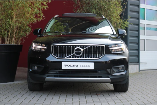 Volvo XC40 2.0 T4 AWD Inscription | Trekhaak | Schuif-/kanteldak | BLIS | Harman/Kardon audio | Adaptieve Cruise met Stuurhulp | Stuur- en