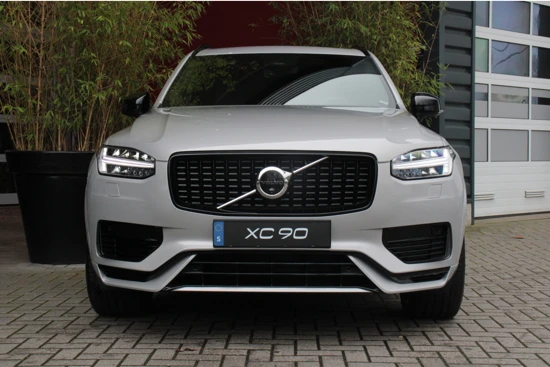 Volvo XC90 T8 Recharge AWD Ultimate Dark | Luchtvering | Bowers&Wilkins | 360 Camera | Schuifdak | 22" Velgen