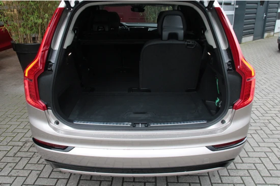 Volvo XC90 T8 Recharge AWD Ultimate Dark | Harman/Kardon | Schuifdak | Camera | Adaptive Cruise | BLIS | 22" Velgen