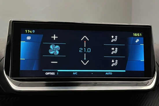 Peugeot e-208 Allure Première | Stoelverwarming | Climate Controle | Keyless | Parkeersensoren voor en achter |