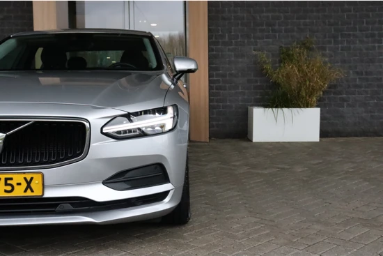 Volvo S90 T4 Geartronic Momentum+ | Trekhaak | Adaptieve Cruise Control | Stoelverwarming | BIS Dode hoek detectie | Pilot Assist | Ledere