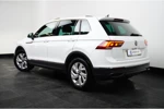 Volkswagen Tiguan 1.5 TSI 150PK DSG Life | Ergo Stoelen | Trekhaak | Camera