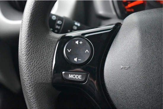 Peugeot 108 1.0 e-VTi Active | Airco | Bluetooth Telefoonverbinding | Mistlampen | Elektr. Ramen |