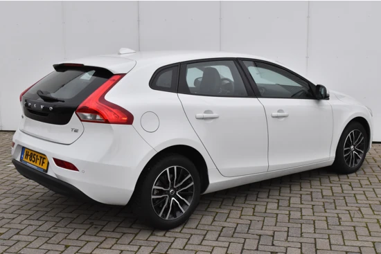 Volvo V40 T2 Polar+ #LerenBekleding #LageKM! #VolvoSelekt!