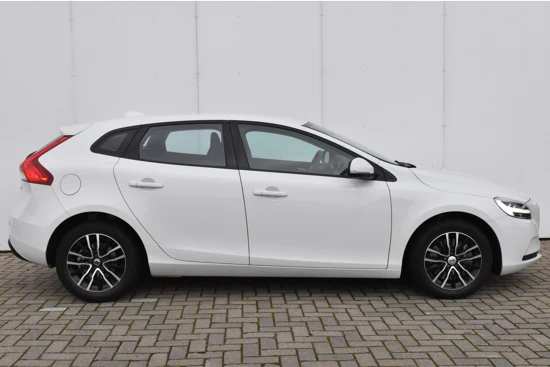 Volvo V40 T2 Polar+ #LerenBekleding #LageKM! #VolvoSelekt!