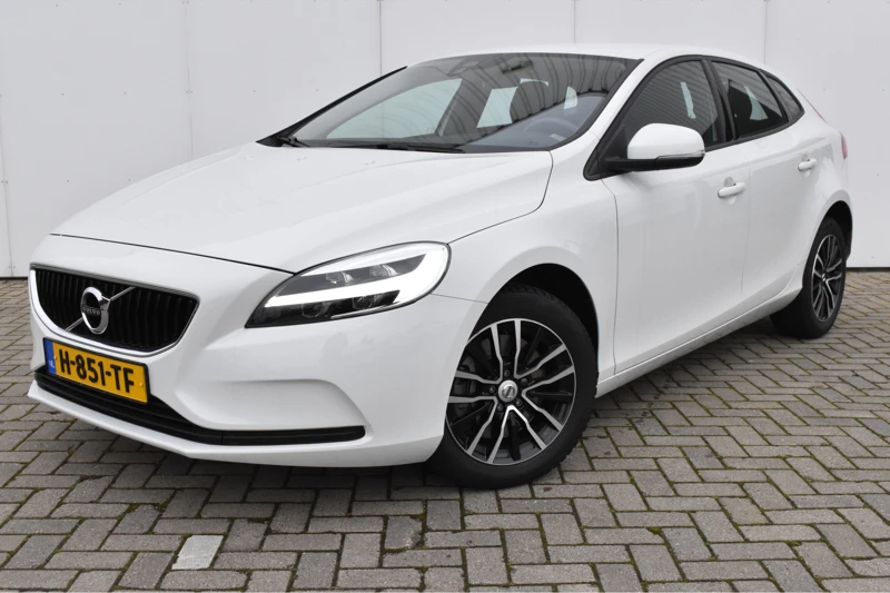 Volvo V40 T2 Polar+ #LerenBekleding #LageKM! #VolvoSelekt!