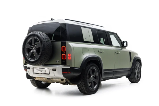 Land Rover Defender P400e 110 HSE