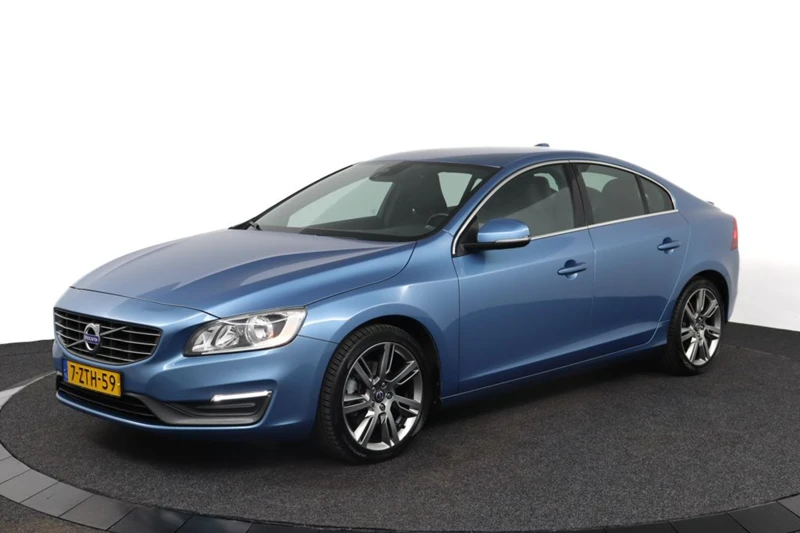 Volvo S60 T3 Momentum