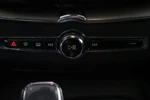 Volvo XC60 B5 Aut-8 Ultimate Dark | Bowers & Wilkins audiosysteem | Actieve chassisregeling met luchtvering | G