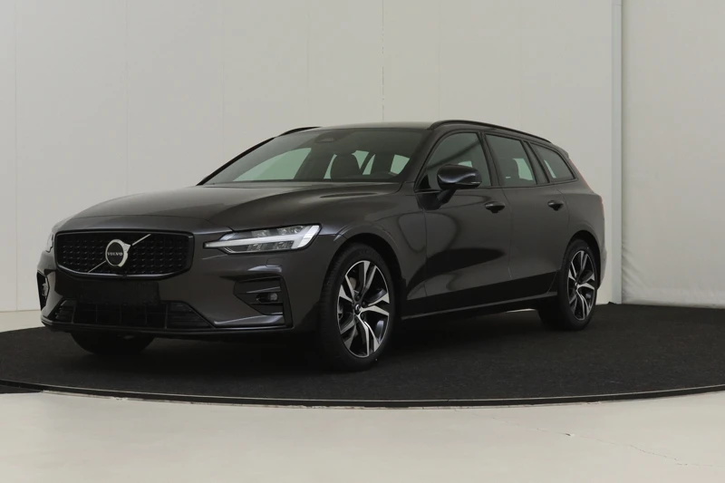 Volvo V60 B4 Plus Dark