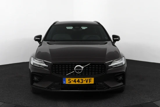 Volvo V60 B4 Plus Dark